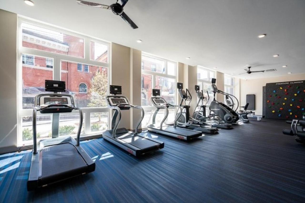 Luxury Furnished Apartments By Hyatus Downtown At Yale ニューヘイブン エクステリア 写真